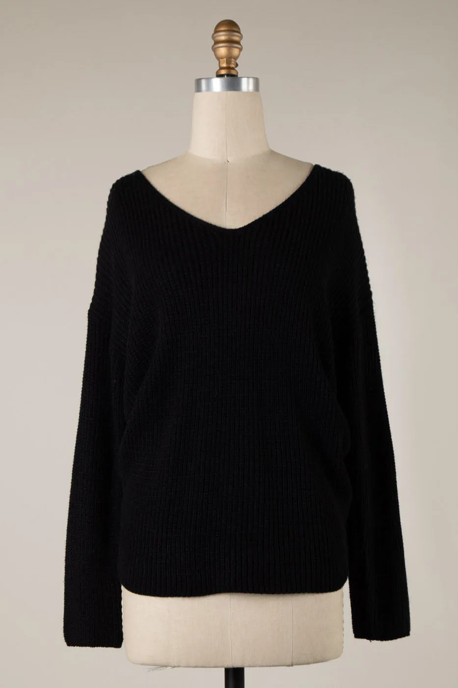 BACK TWIST DETAIL V NECK CABLE KNIT SWEATER 1 PACK