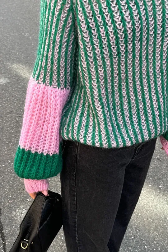 Liana Pullover in Green and Bubblegum