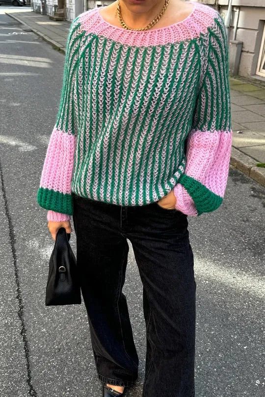 Liana Pullover in Green and Bubblegum