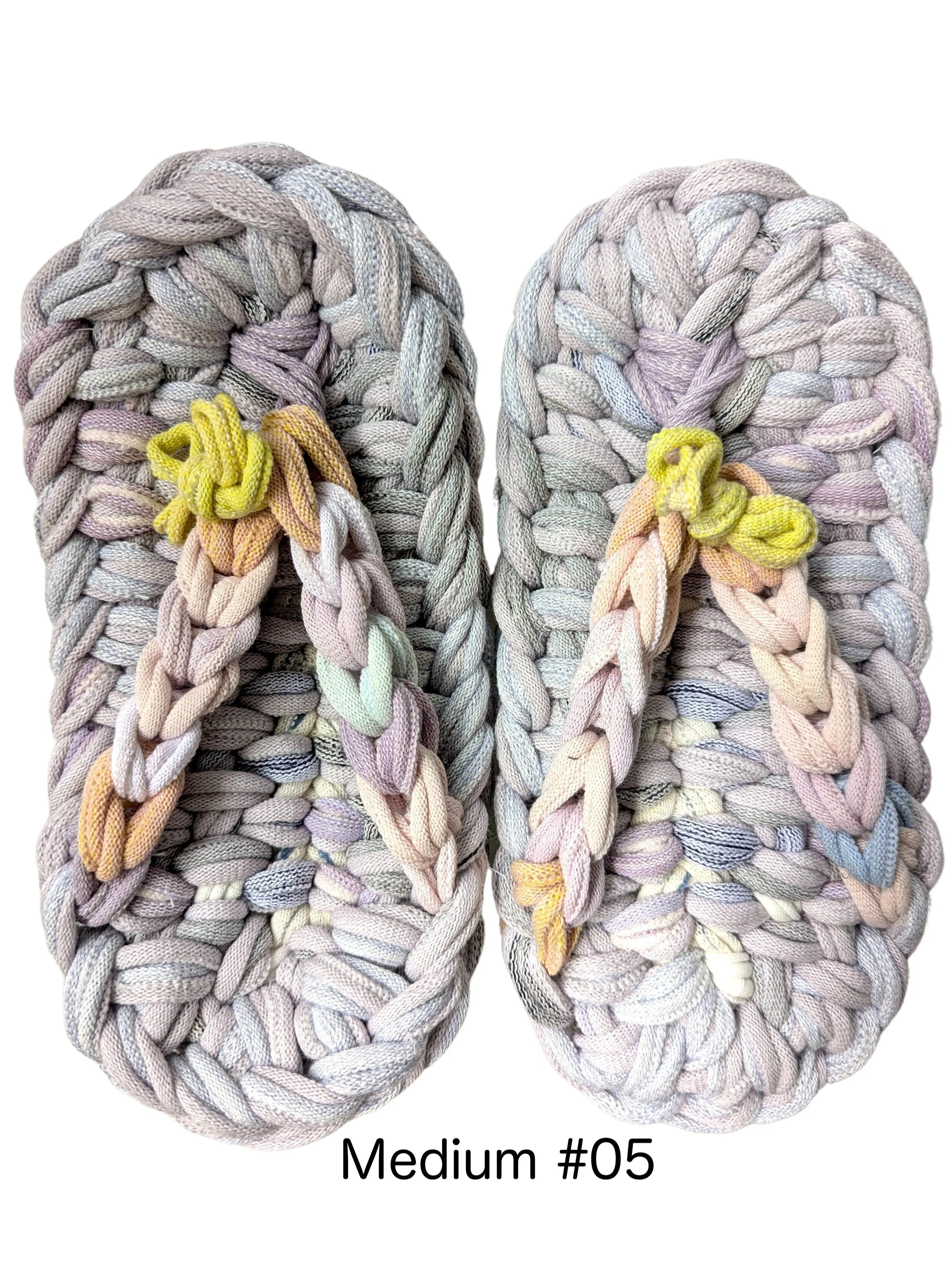 Medium | Knit Up-cycle ZOURI Slippers 2024SS [Medium]