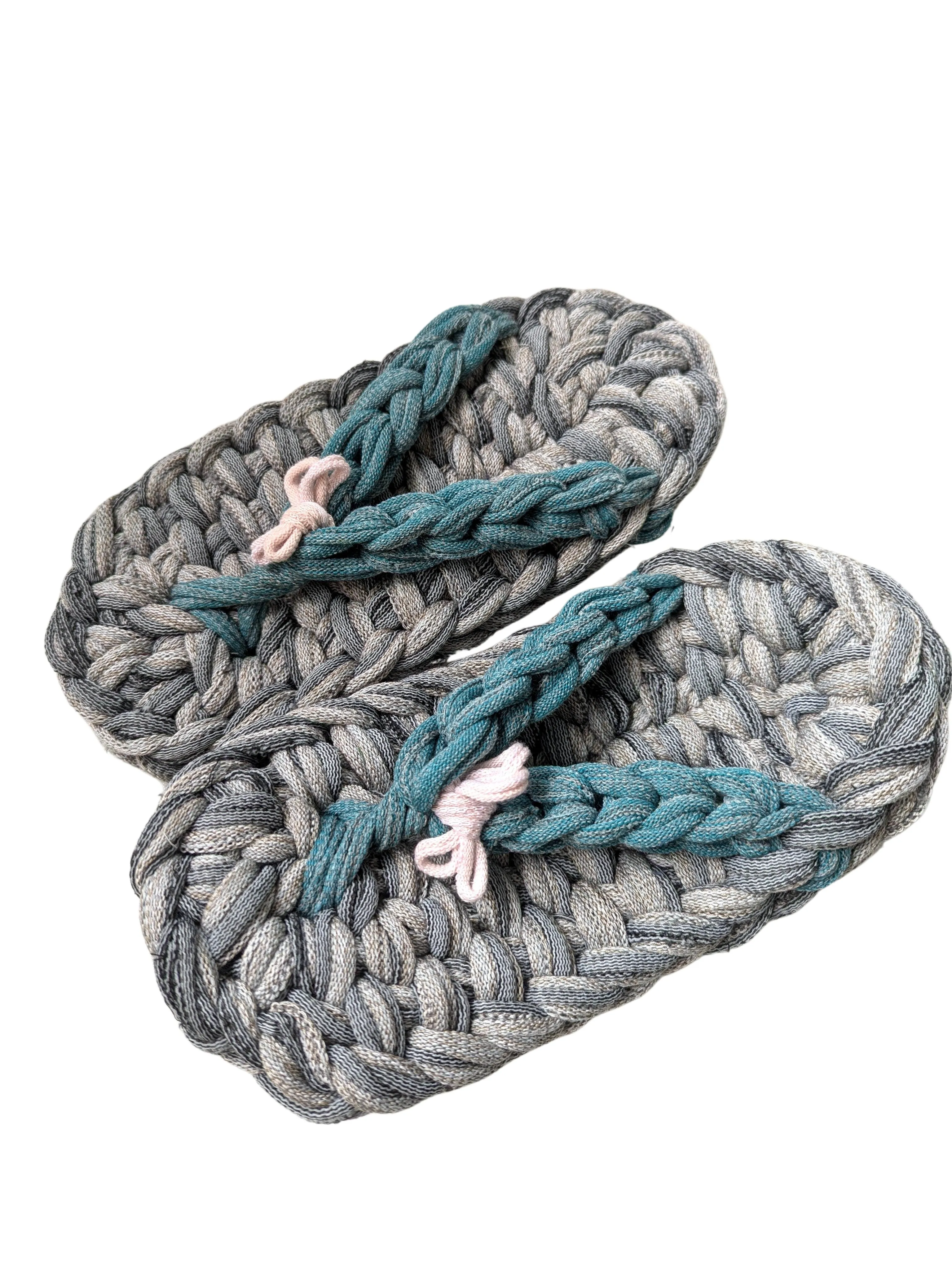 Medium | Knit Up-cycle ZOURI Slippers 2024SS [Medium]