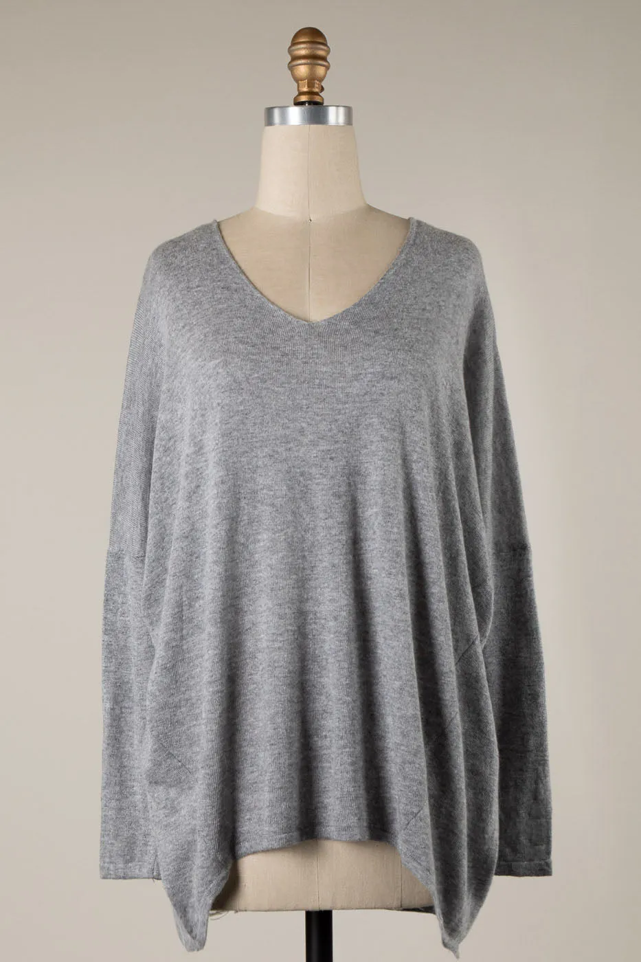 SOFT KNIT OVERSIZED LIGHWEIGHT TUNIC SWEATER 1 PACK