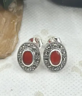 The Silver Marcasite Earstuds (Red)